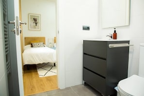 2 chambres, bureau, fer et planche Ă repasser, Wi-Fi gratuit