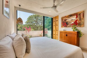 5 habitaciones, cuna de viaje, wifi y ropa de cama 