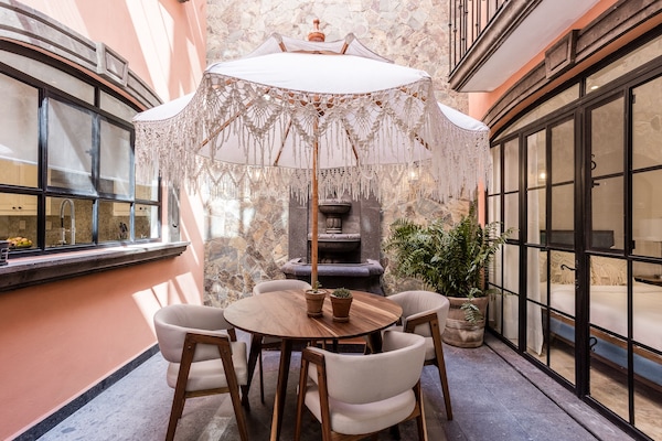 Superior Apartment, Bathtub, City View | Terrace/patio