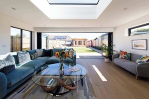 Télévision, espaces bureaux