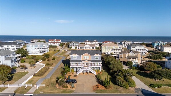 Exterior - Specials, Luxury! Elevator, Pool, Hot Tub, Private Pool, C0947 (Corolla)