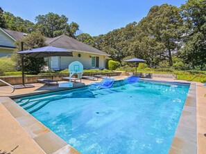 Pool - Queenstown Waterfront | Boat Ramp | Pool | Private Dock (Queenstown)