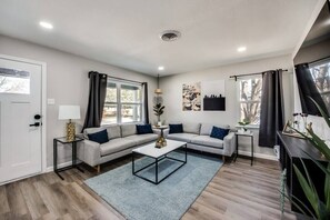 TV - Northeast Fort Worth (Haltom City)