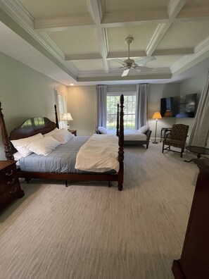 5 slaapkamers, een bureau, gratis wifi, beddengoed