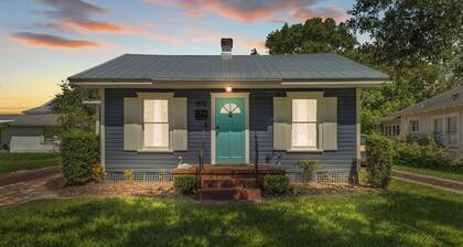 The Blue House in Historic Downtown Lakeland