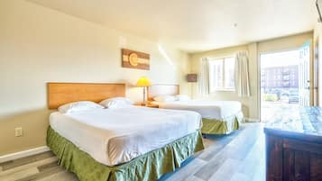 Con stile personalizzato, con arredamento individuale, postazione laptop