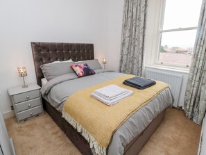 2 bedrooms, individually decorated, individually furnished, free WiFi