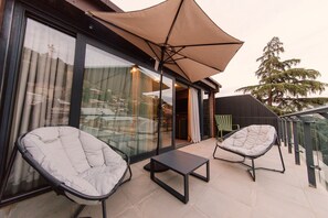 Phòng đôi Presidential | Bộ đồ giường kháng dị ứng, minibar, két bảo mật tại phòng 