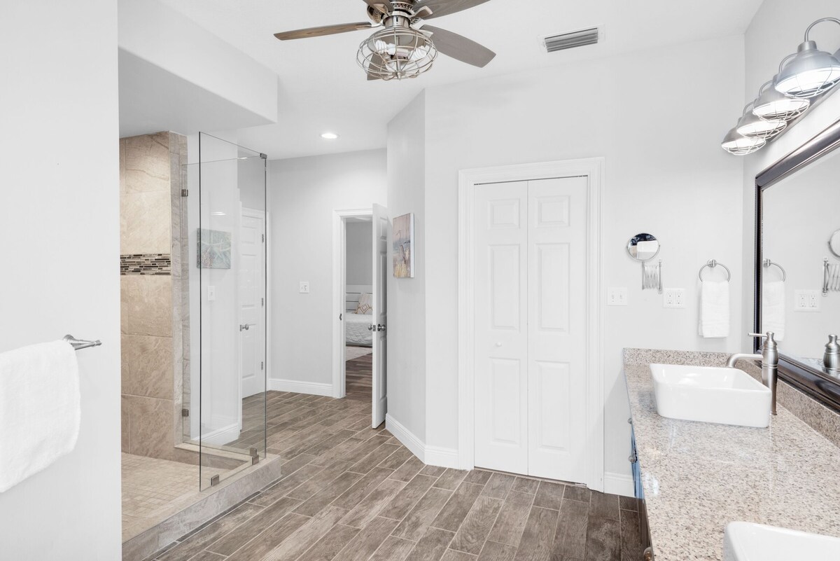 Photo 45 of 🐶️ Pet Friendly I Fenced Yard I 5BR Serenity by the Sea🐶️