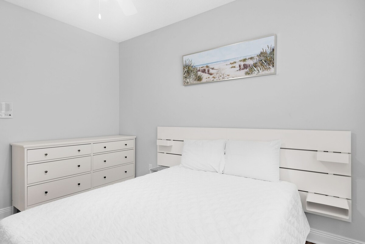Photo 22 of 🐶️ Pet Friendly I Fenced Yard I 5BR Serenity by the Sea🐶️