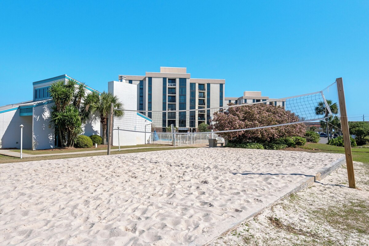 Photo 63 of 🐶️ Pet Friendly I Fenced Yard I 5BR Serenity by the Sea🐶️