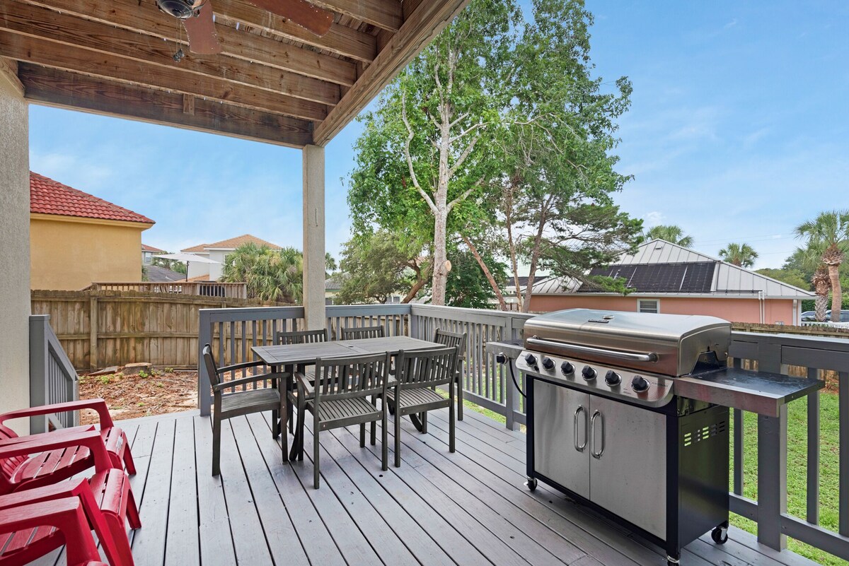 Photo 5 of 🐶️ Pet Friendly I Fenced Yard I 5BR Serenity by the Sea🐶️