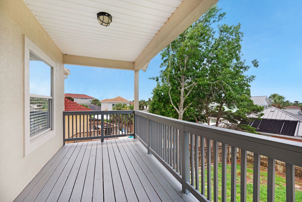Photo 32 of 🐶️ Pet Friendly I Fenced Yard I 5BR Serenity by the Sea🐶️