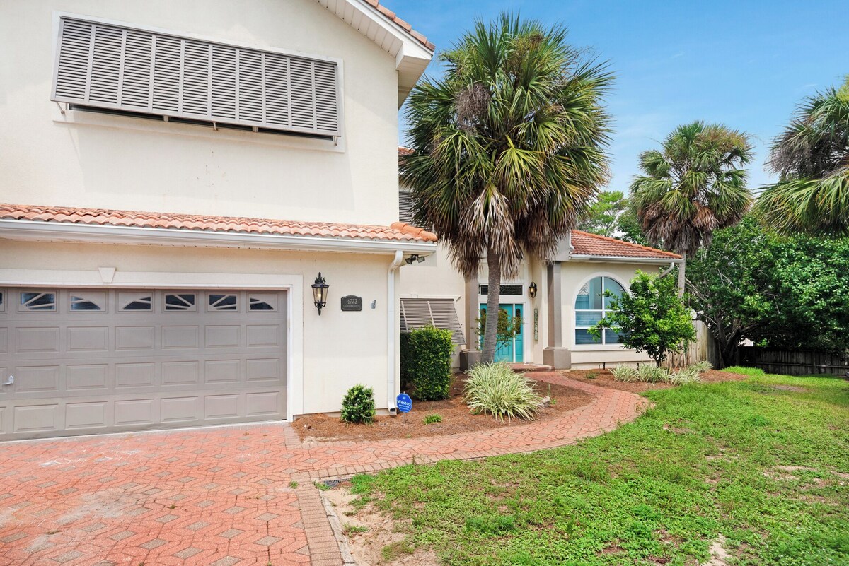 Photo 51 of 🐶️ Pet Friendly I Fenced Yard I 5BR Serenity by the Sea🐶️