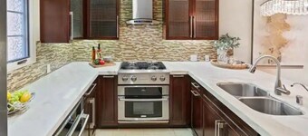 Modern 3-Bedroom beach townhome