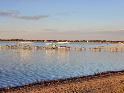 Updated cottage near lake access and .5 miles from the beach!
