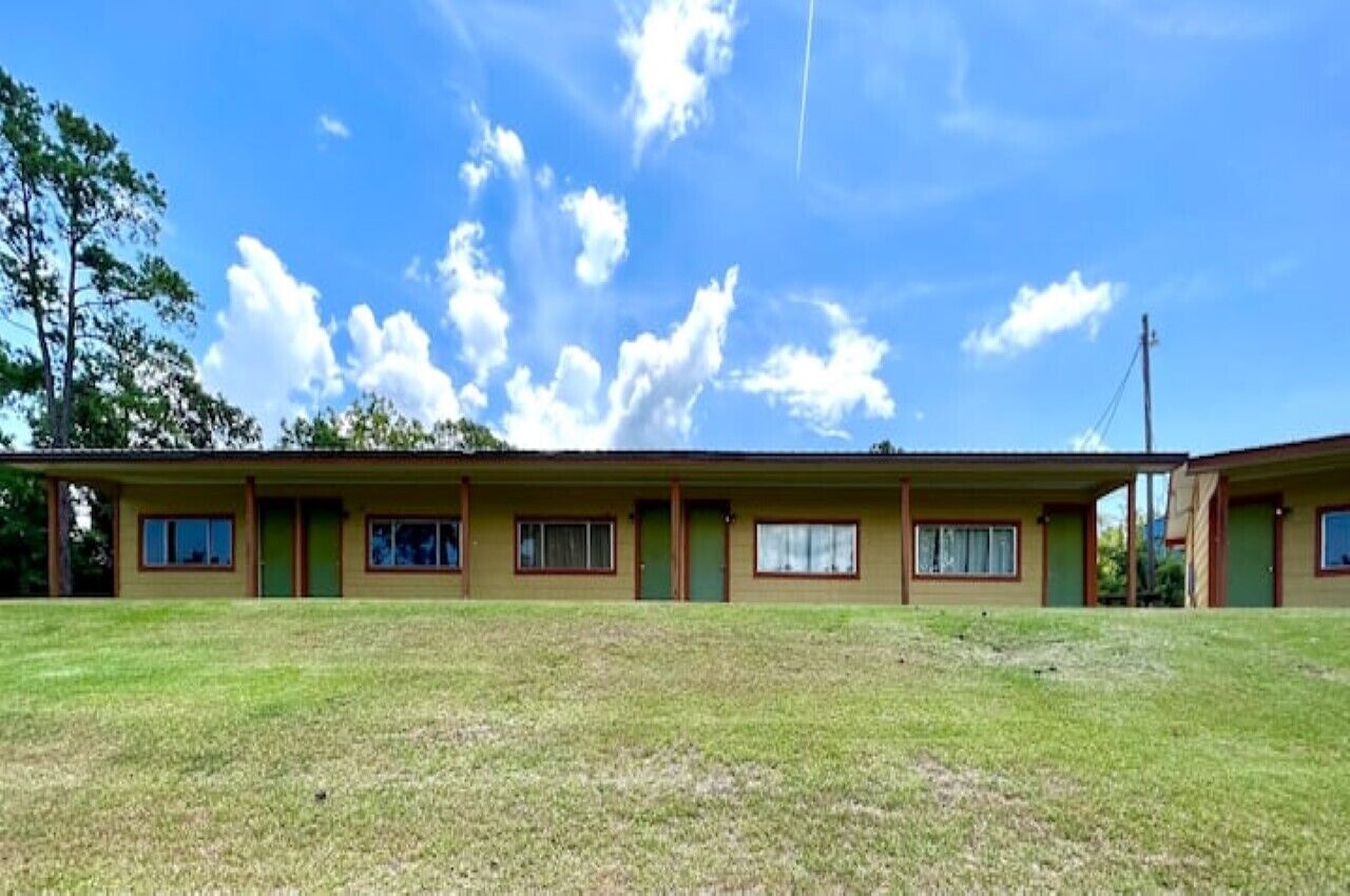 ❤️Charming * Comfy Lakefront Getaway🎣 Double Beds