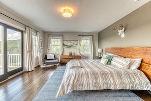5 slaapkamers, een bureau, reisbedje, gratis wifi