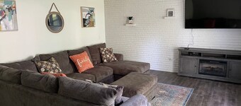 Lovely 1 bed room apartment, all to yourself.
