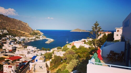 Heliades Suites, view and comfort over Panteli bay!