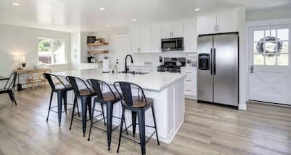 Country Property, W&D, Open Concept, Pet Friendly