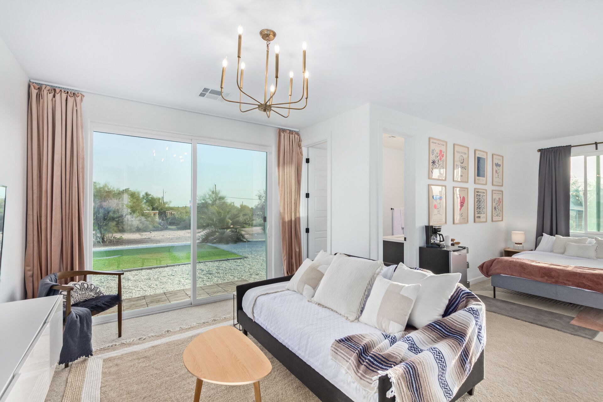 1 makuuhuone, työpöytä, ilmainen Wi-Fi, vuodevaatteet