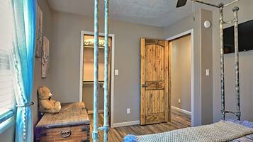 2 slaapkamers, een kluis op de kamer, gratis wifi, beddengoed