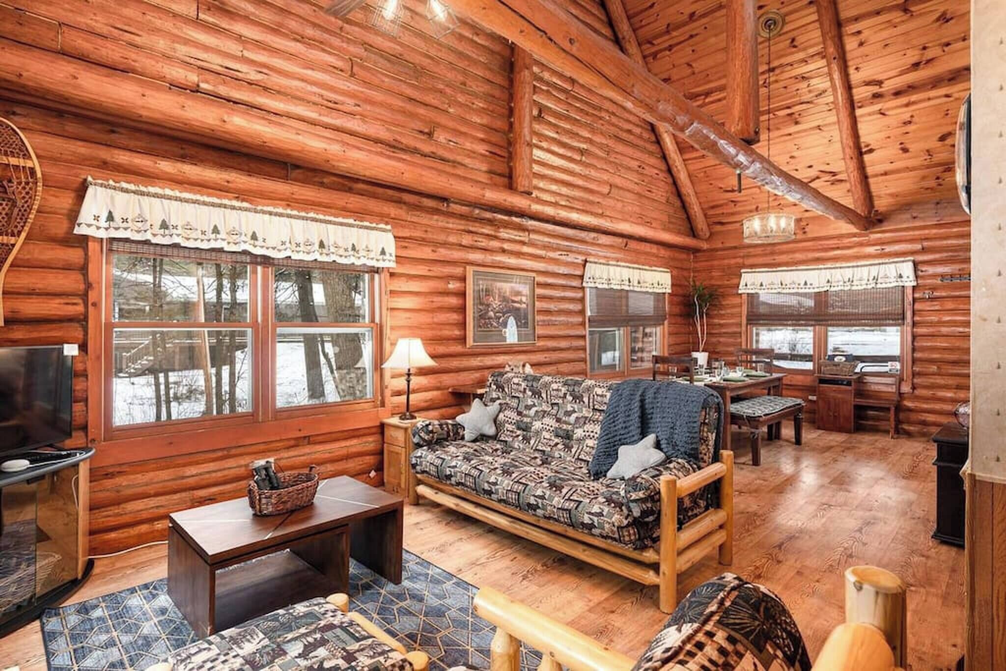 Video game console, stereo