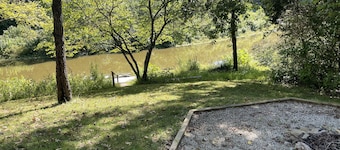 Cozy Lake House: Ark Encounter, Kincaid Lake, KY- Fishing, Scenic Get-Away