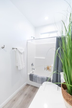 Badewanne, Haartrockner