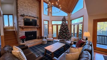 Télévision, cheminée