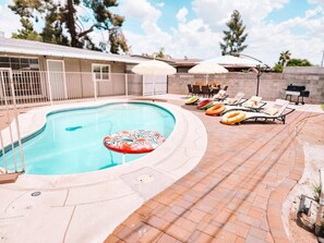 Outdoor pool, a heated pool