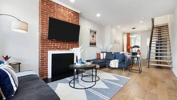 Smart TV, stereo, offices, computer monitors