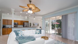 House, 3 Bedrooms | Living room - 14090 Gross Point Lane-sunshine Daydream by Coastal Vacation Properties (Fort Myers)