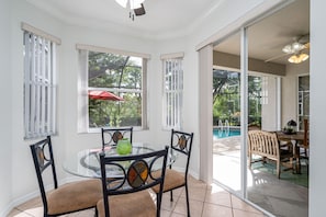 House, 3 Bedrooms | Dining