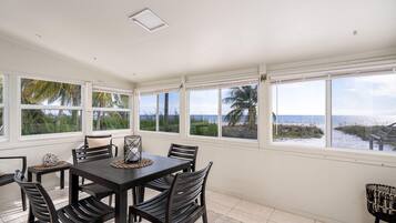 House, 2 Bedrooms | Dining