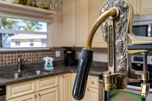 Interior - 646 Estero Blvd - The Shark Shack by Coastal Vacation Properties (Fort Myers Beach)