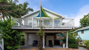 Cottage, 3 Bedrooms | Exterior - 307 Lazy Way Lazy Limpkin Cottage by Coastal Vacation Properties (Fort Myers Beach)