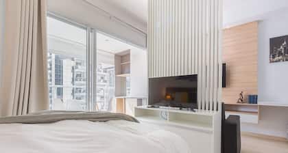 Modern Augusta Studio w/ AC & Gym