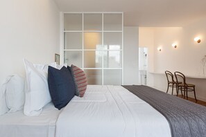 1 sovrum, strykjärn/strykbräda, internet och sängkläder