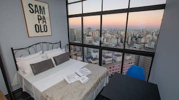 1 bedroom, iron/ironing board, internet, bed sheets