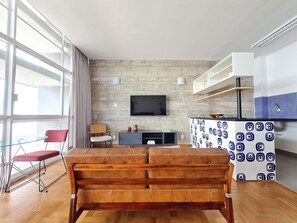 Uklassifisert bilde, 2 av 31, knapp