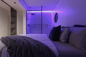 1 makuuhuone, silitysrauta/-lauta, internet