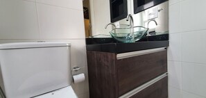 Haartrockner, Handtücher