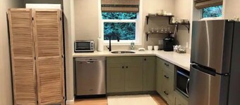 Woodinville Wellington Creekside Studio