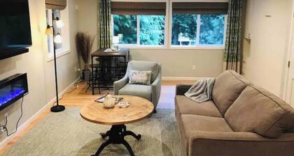 Woodinville Wellington Creekside Studio