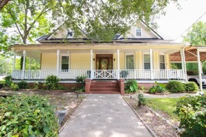 Exterior - Dukes Street Retreat 5min from I-95! (Summerton)