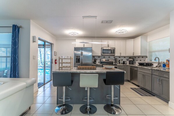 Casa (3210 Indian Wells) | Esterni