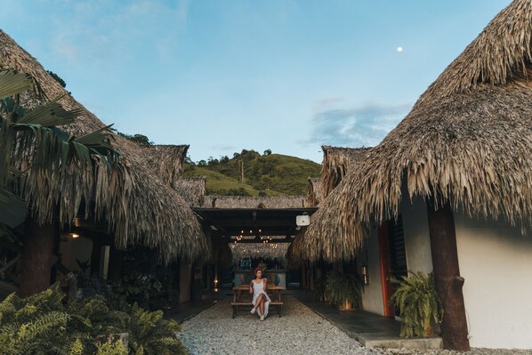 Front of property - Makenke Hostel By Los Colores Ecoparque (Puerto Triunfo)