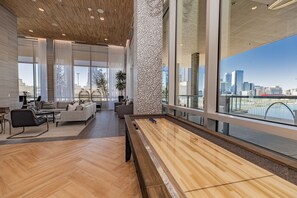 Terrace/patio - Corporate Apartments Deep Ellum (Dallas)